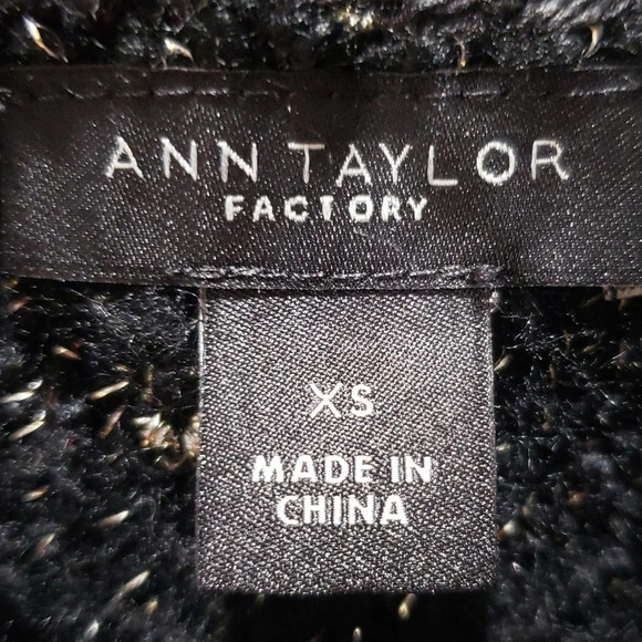 Ann Taylor Factory Balloon Sleeve Sweater Women's Size XS Mock Neck Black Gold - Picture 5 of 7